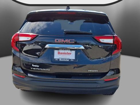 Used 2024 GMC Terrain SLE AWD/4WD image 5