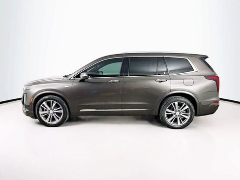 Used 2020 Cadillac XT6 Premium Luxury FWD image 3