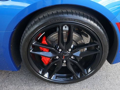 Used 2016 Chevrolet Corvette Stingray Coupe w/ 3LT Preferred Equipment Group RWD image 25