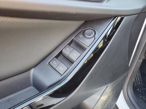 New 2026 Chevrolet Equinox LT image 12