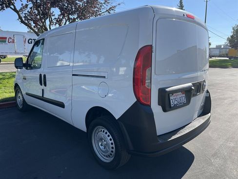 Used 2019 RAM ProMaster City Tradesman image 9