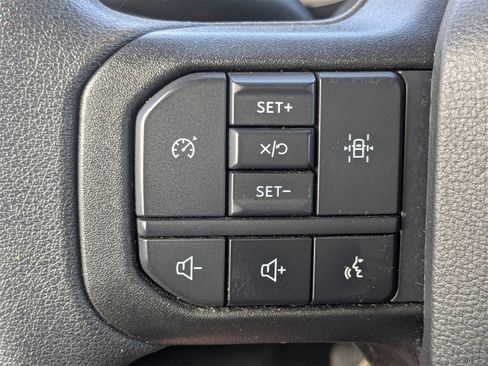 Used 2023 Ford F150 XLT image 27