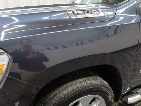 Used 2021 RAM 1500 Big Horn image 40