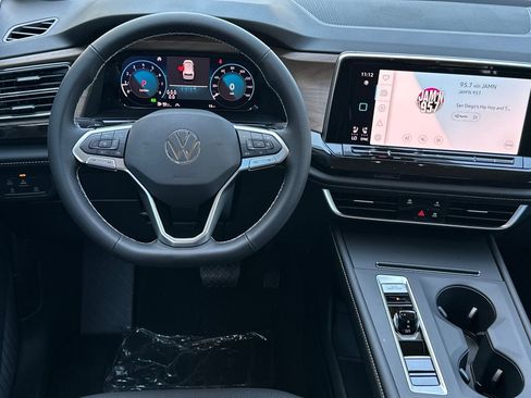 New 2026 Volkswagen Atlas SE AWD/4WD image 14