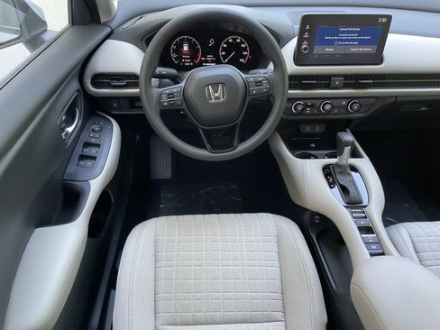 New 2026 Honda HR-V LX image 11