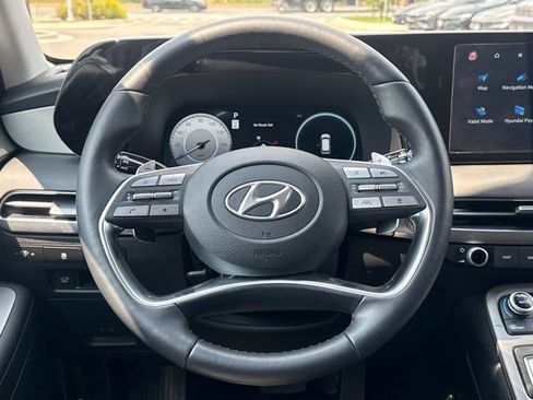 Used 2024 Hyundai Palisade SEL w/ Premium Package FWD image 14