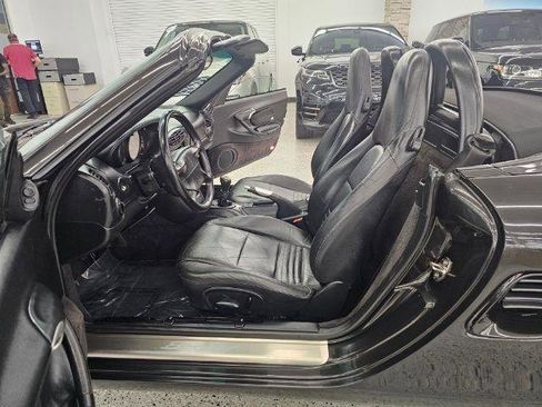 Used 2000 Porsche Boxster RWD image 19