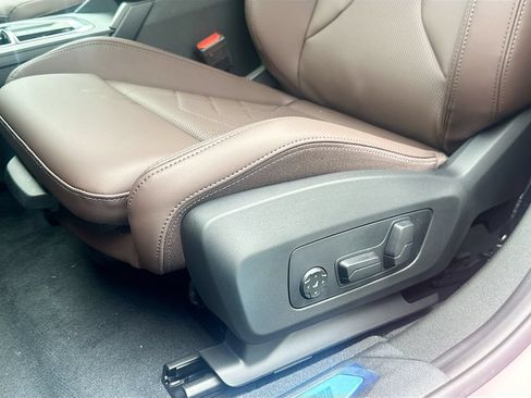 Used 2026 BMW 228i xDrive w/ Technology Package AWD/4WD image 20