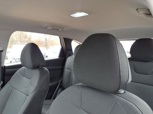 New 2026 Hyundai Tucson SE image 16