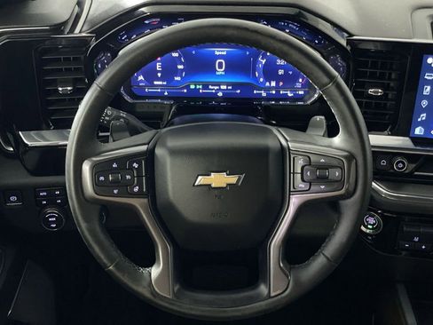Used 2023 Chevrolet Silverado 1500 High Country w/ High Country Premium Package AWD/4WD image 16