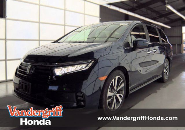 Used 2024 Honda Odyssey Touring image 1