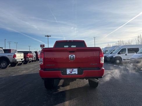 Used 2024 RAM 2500 Big Horn w/ Sport Appearance Package image 4