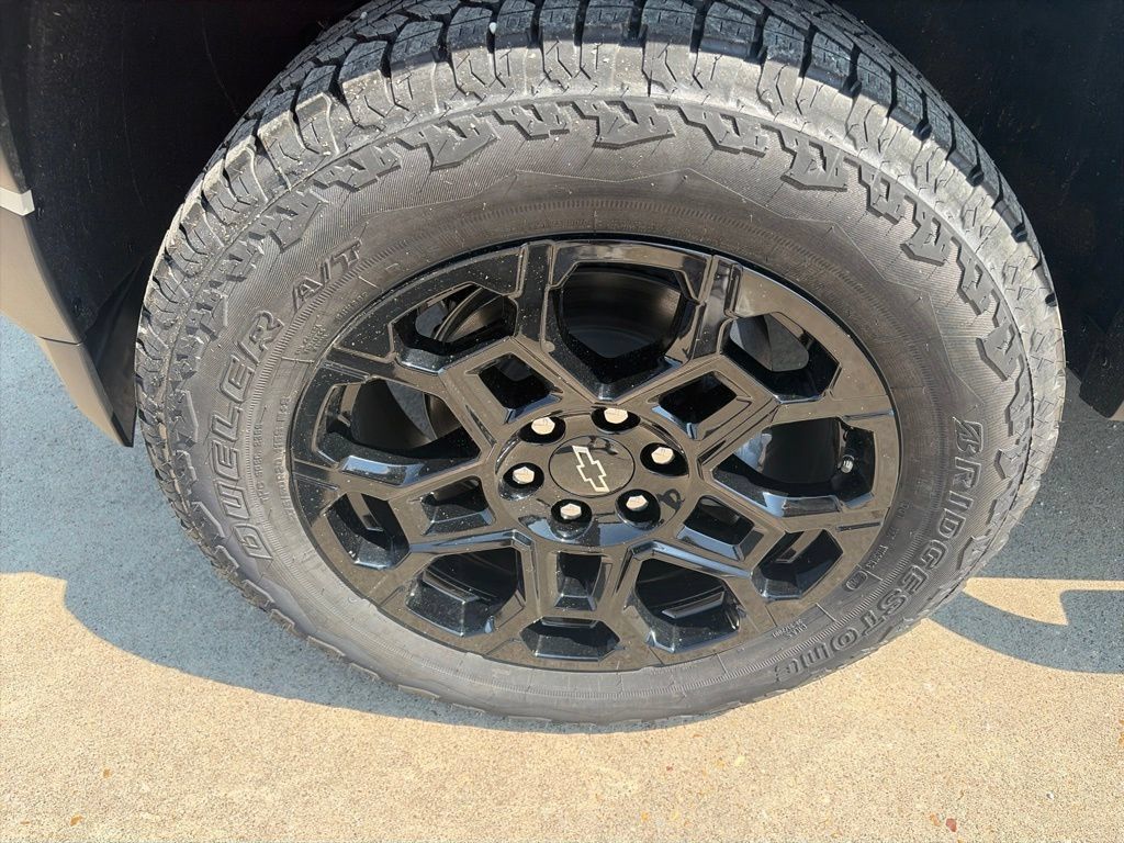 New 2026 Chevrolet Colorado Trail Boss AWD/4WD image 10