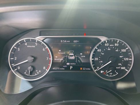 Used 2021 Nissan Rogue SV image 8