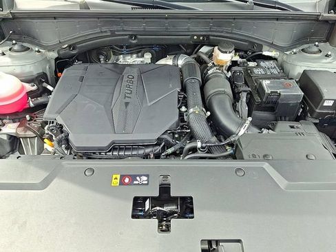 Used 2025 Hyundai Santa Fe XRT AWD/4WD image 29