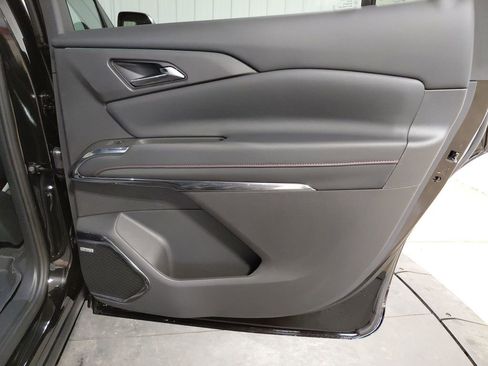 New 2026 Chevrolet Traverse RS w/ LPO, Floor Liner Package image 20