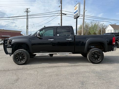 Used 2013 GMC Sierra 2500 SLE w/ SLE Preferred Package image 4