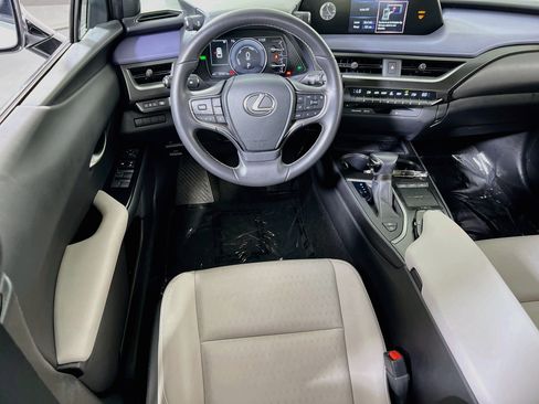 Used 2021 Lexus UX 250h w/ Accessory Package (Z2) AWD/4WD image 20
