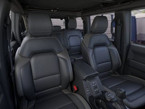New 2026 Ford Bronco Outer Banks AWD/4WD image 10