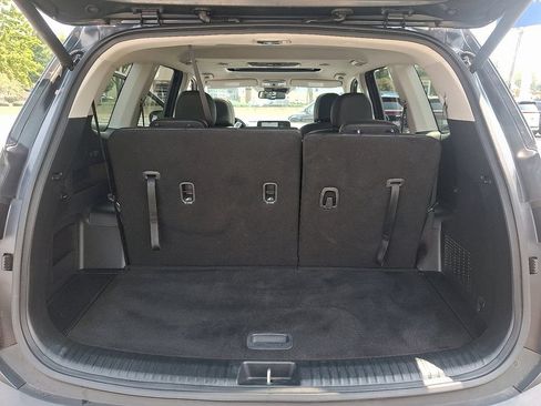 Used 2022 Kia Telluride EX w/ EX Premium Package FWD image 32