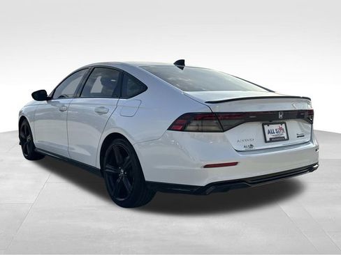 Used 2023 Honda Accord Sport image 6