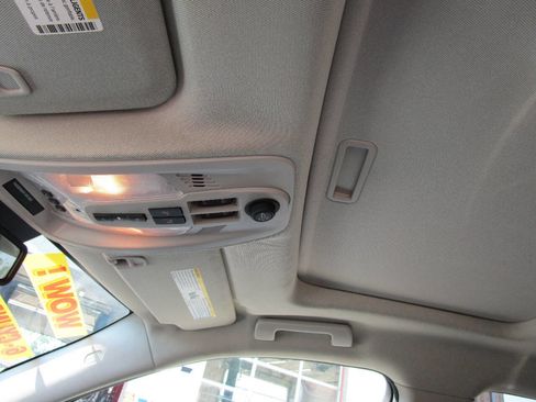 Used 2015 GMC Terrain SLT image 12