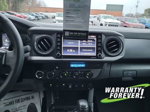 Used 2022 Toyota Tacoma TRD Off-Road w/ Technology Package image 11