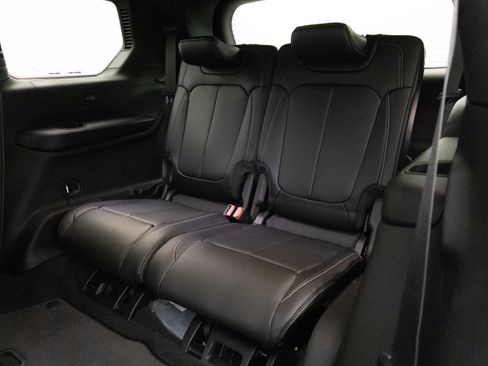 New 2026 Jeep Grand Cherokee L Limited w/ Limited Altitude Package AWD/4WD image 24