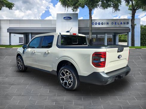 Certified 2025 Ford Maverick Lariat image 3