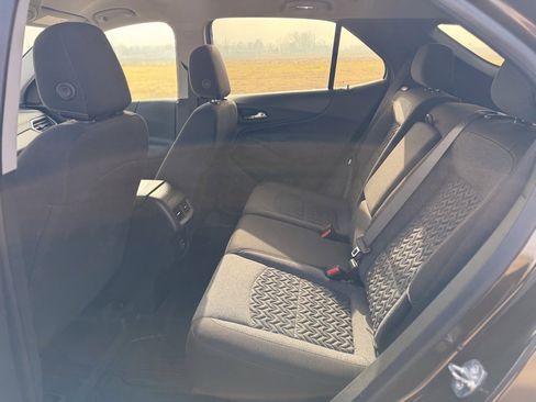 Used 2023 Chevrolet Equinox LT w/ LPO, Floor Liner Package image 11