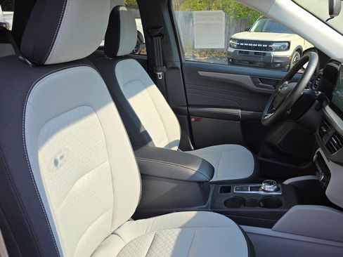 New 2026 Ford Escape Active w/ Tech Pack #1 image 39