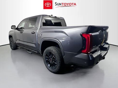 Used 2023 Toyota Tundra SR5 w/ SR5 Convenience Package AWD/4WD image 6
