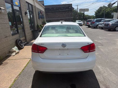 Used 2012 Volkswagen Passat 2.5 SE FWD image 5