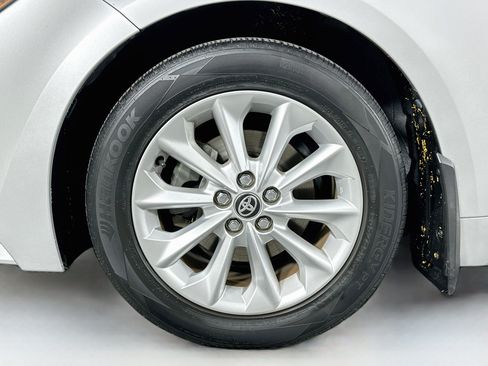 Used 2020 Toyota Corolla XLE w/ Body Protection Package FWD image 11