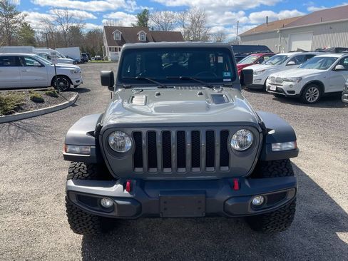 Used 2020 Jeep Wrangler Unlimited Rubicon w/ Dual Top Group AWD/4WD image 3