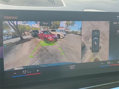 Used 2023 BMW X7 xDrive40i w/ Premium Package image 29