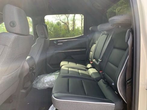 New 2026 GMC Sierra EV Elevation w/ Premium Package image 25