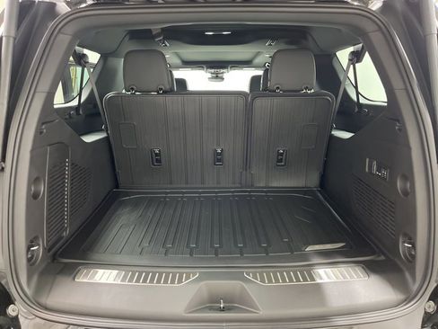 New 2026 GMC Yukon XL AT4 w/ AT4 Premium Package AWD/4WD image 25