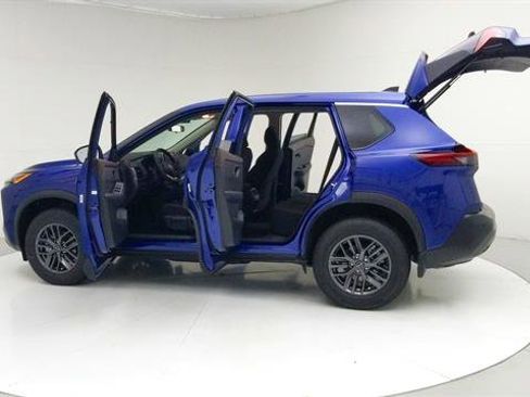Certified 2023 Nissan Rogue S FWD image 31