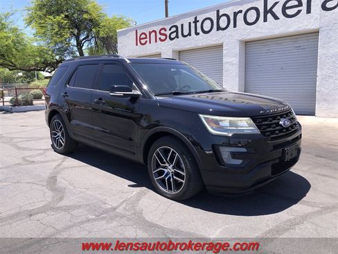 Used 2016 Ford Explorer Sport w/ Equipment Group 401A AWD/4WD image 2
