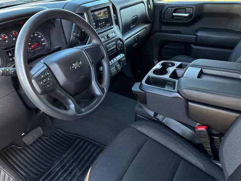 Certified 2025 Chevrolet Silverado 1500 Custom Trail Boss w/ Dark Appearance Package image 10