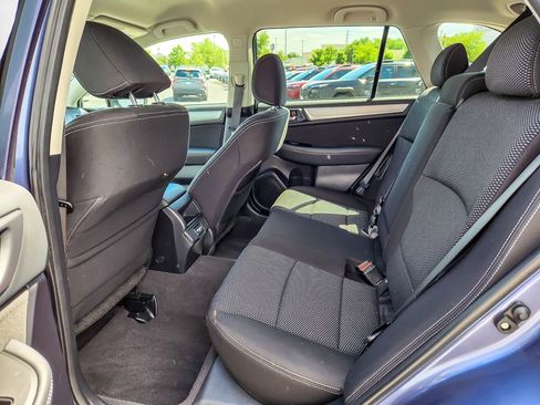 Used 2018 Subaru Outback 2.5i Premium AWD/4WD image 9