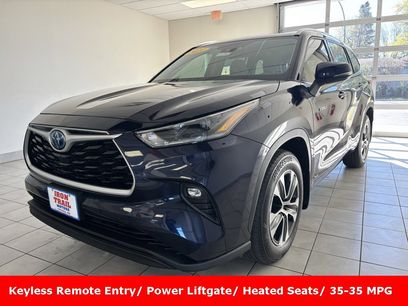 Certified 2021 Toyota Highlander XLE