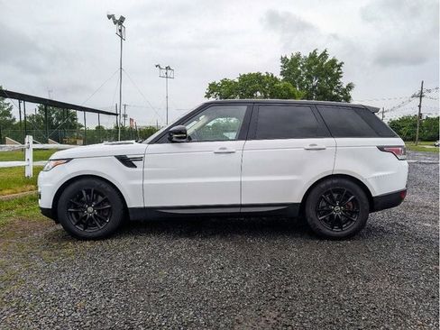 Used 2016 Land Rover Range Rover Sport SE AWD/4WD image 9