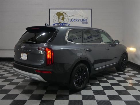 Used 2020 Kia Telluride LX image 10