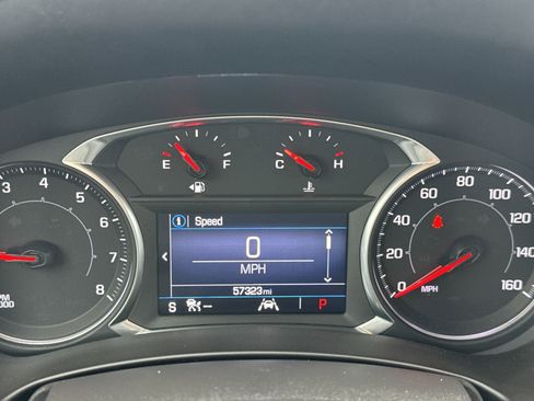 Used 2021 GMC Terrain SLE w/ Driver Convenience Package FWD image 18