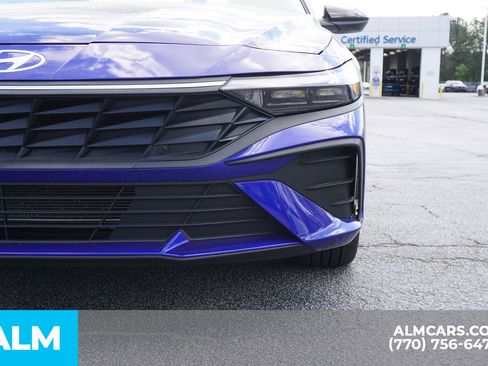 Used 2025 Hyundai Elantra Sport image 18