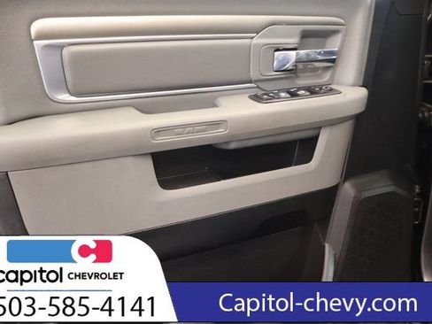 Used 2017 RAM 1500 Big Horn AWD/4WD image 11