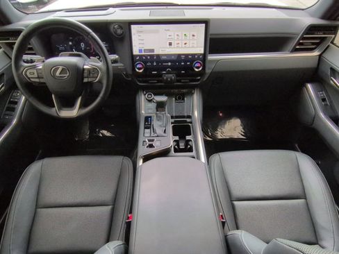 Used 2024 Lexus GX 550 w/ Accessory Package (Z1) AWD/4WD image 15