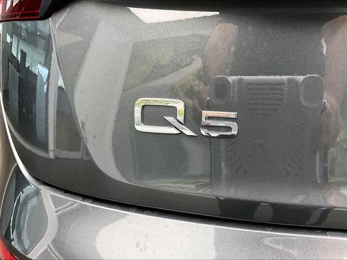 Used 2023 Audi Q5 2.0T Premium w/ Convenience Package AWD/4WD image 33